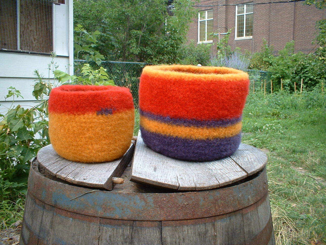[Felted+Bowl+Set.JPG]
