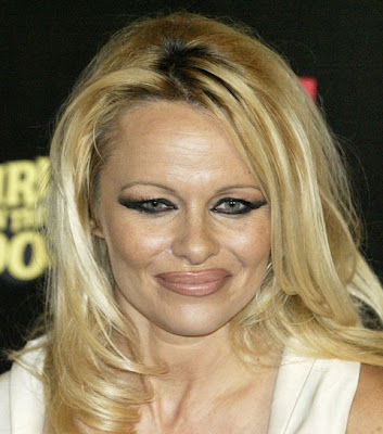 ichik ichik ehem pamela anderson lips