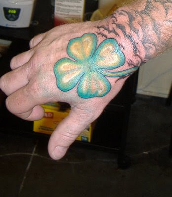 Clover tattoos look fabulous on any part of the body and blend nicely with Clover tattoos look fabulous on any part of the body and blend nicely with