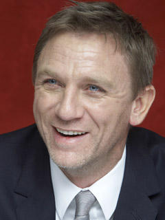 Daniel+craig+casino+royale+haircut