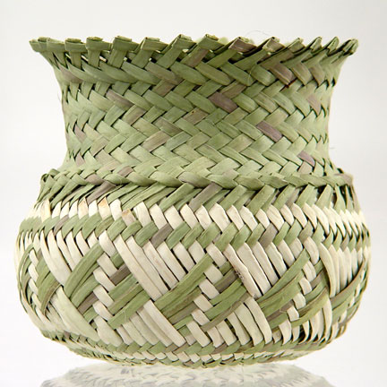 [t-basket-olla-1.jpg]