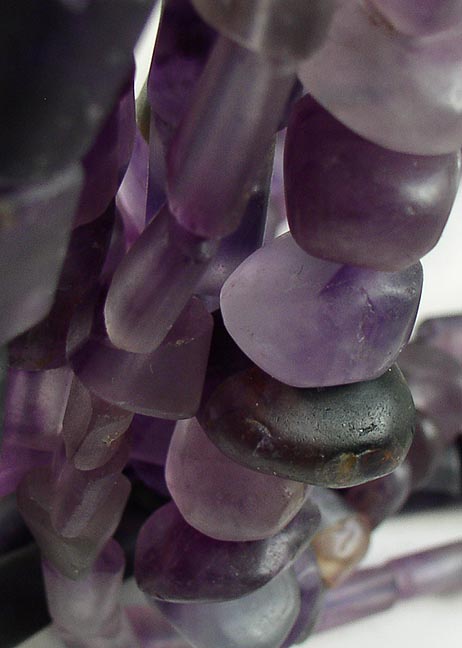 [fluorite+chunks+hanging+2.jpg]