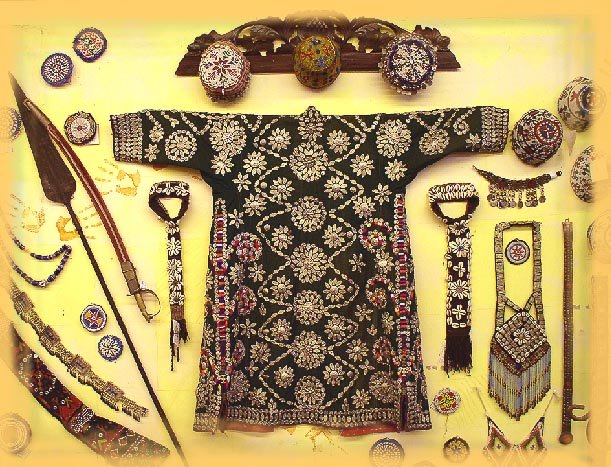 [Pashtun+robe+wall.JPG]