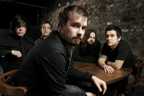Devil+wears+prada+dead+throne+leak