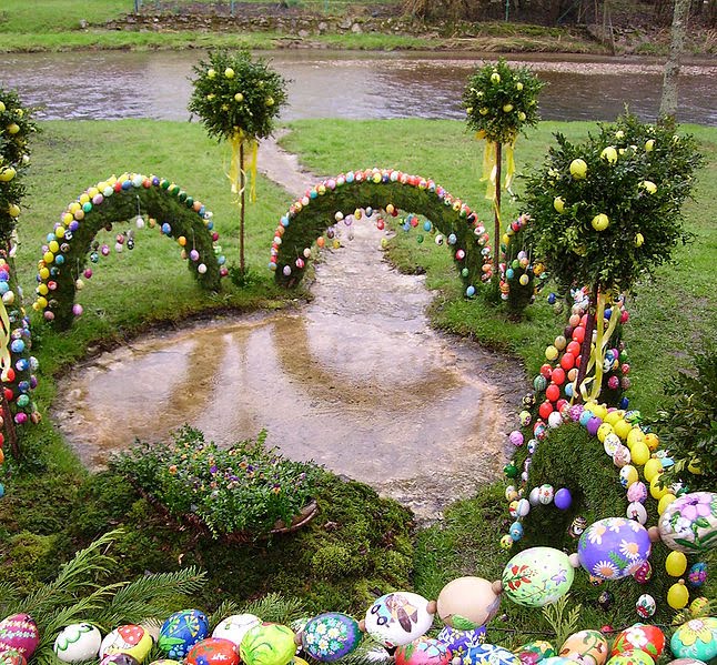 The Roving Medievalist Easter Fountains