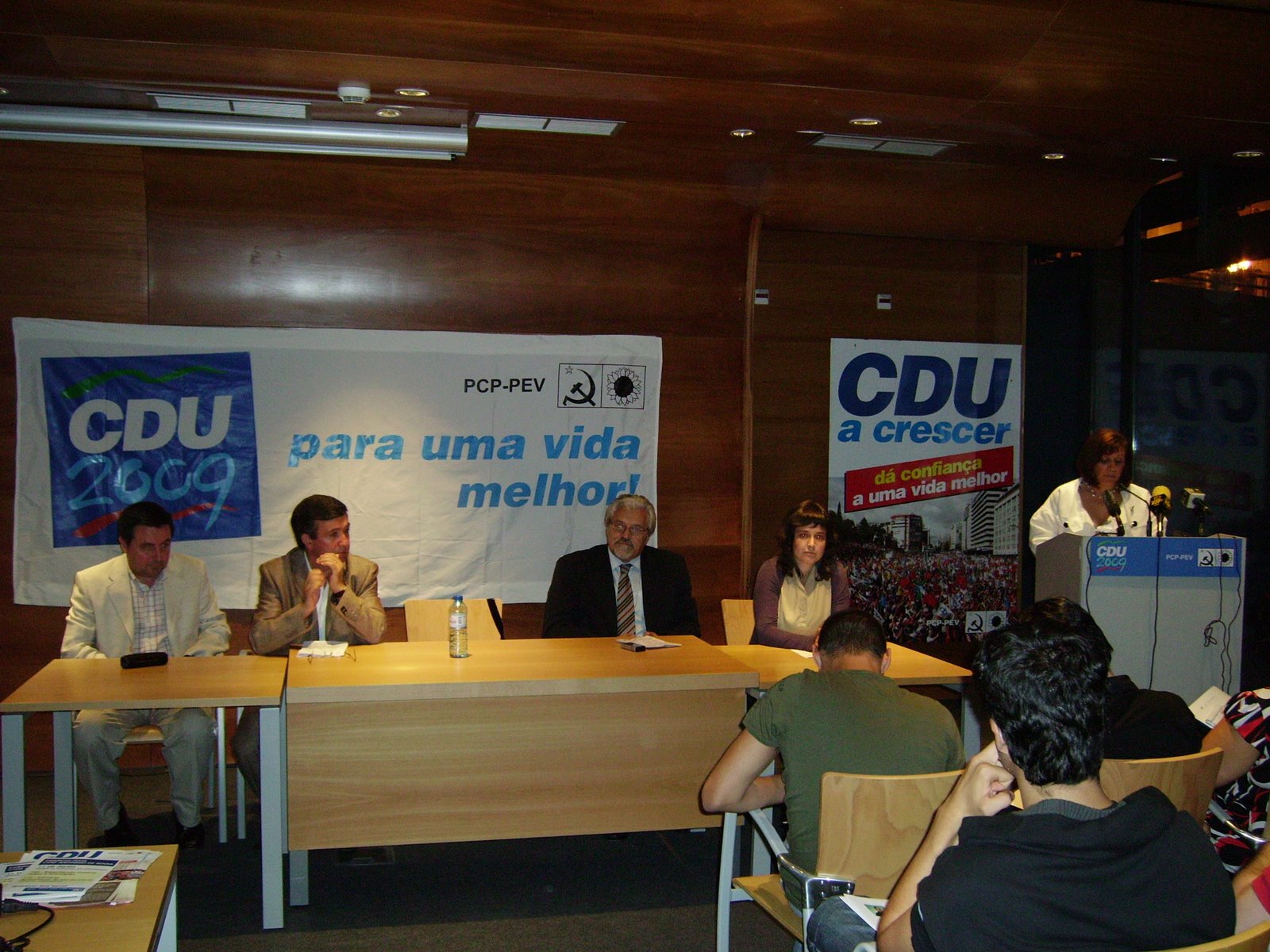 [IMGP4709.JPG]