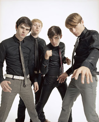 Oh so charming womanizers Dear Franz Ferdinand Boy don't try to front