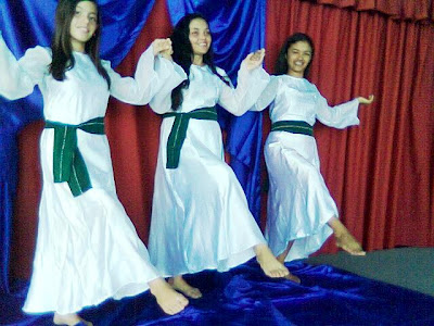 los colores entre los trajes Judios son muy Selectivos y ...
