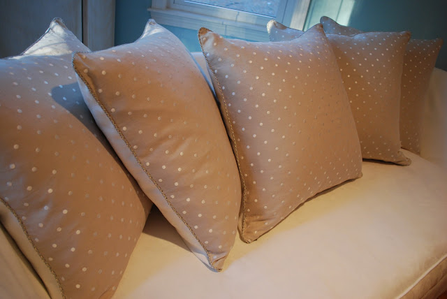New England Style: White Slipcovers, Classic, Coastal, New England