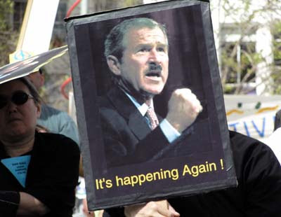 Bush+Hitler+6.jpg