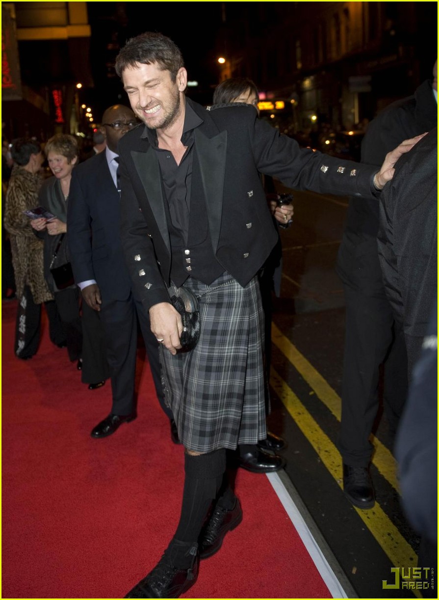 http://4.bp.blogspot.com/_bYfQu7o0iNU/SwHng9q1HXI/AAAAAAAAFto/isBKiM8GcF0/s1600/gerard-butler-kilt-law-abiding-citizen-glasgow-01.jpg