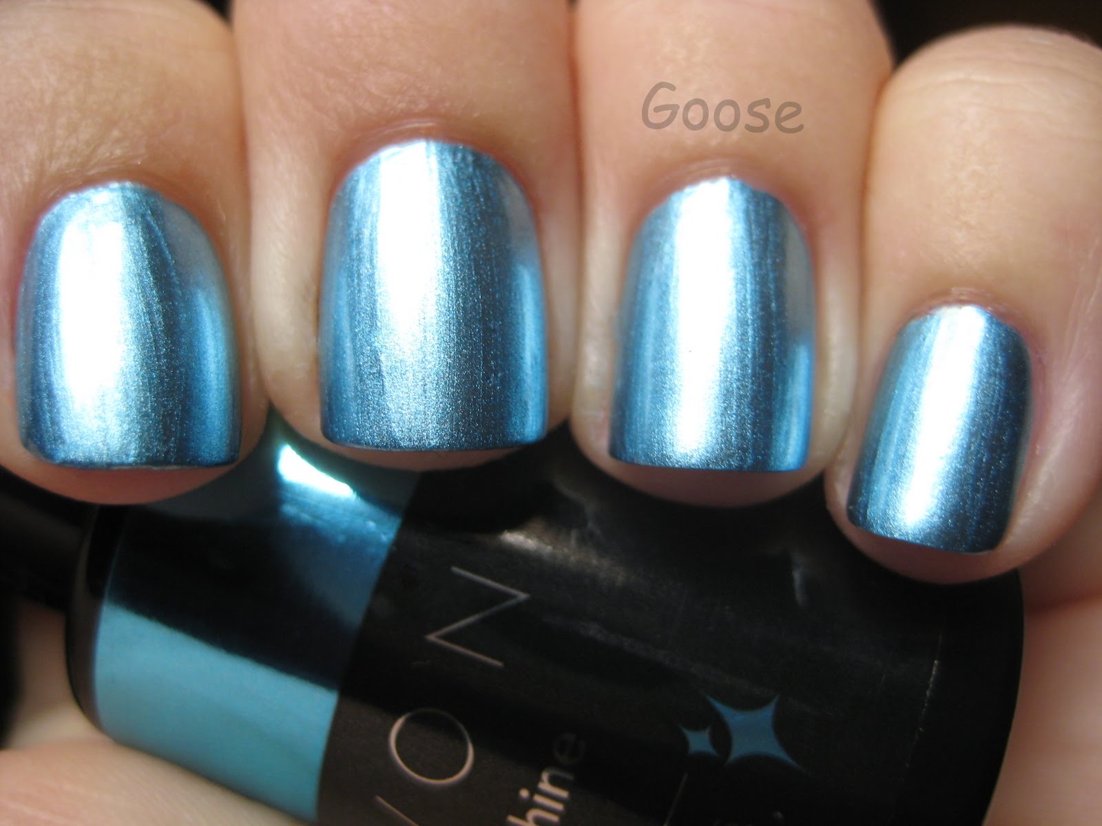 Goose's Glitter Avon Mirror Shine Glisten Swatches and Review