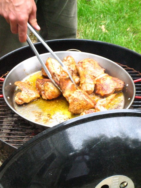 [paella+chicken.JPG]