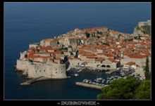 [220px-Dubrovnik.jpg]
