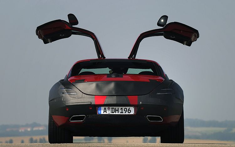 Mercedes SLS AMG Top Pictures Mercedes SLS AMG Top Pictures