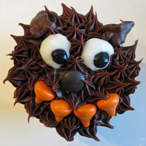 [cupcake_werewolf.jpg]