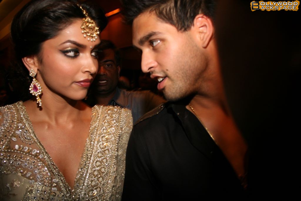 Siddharth Kissing