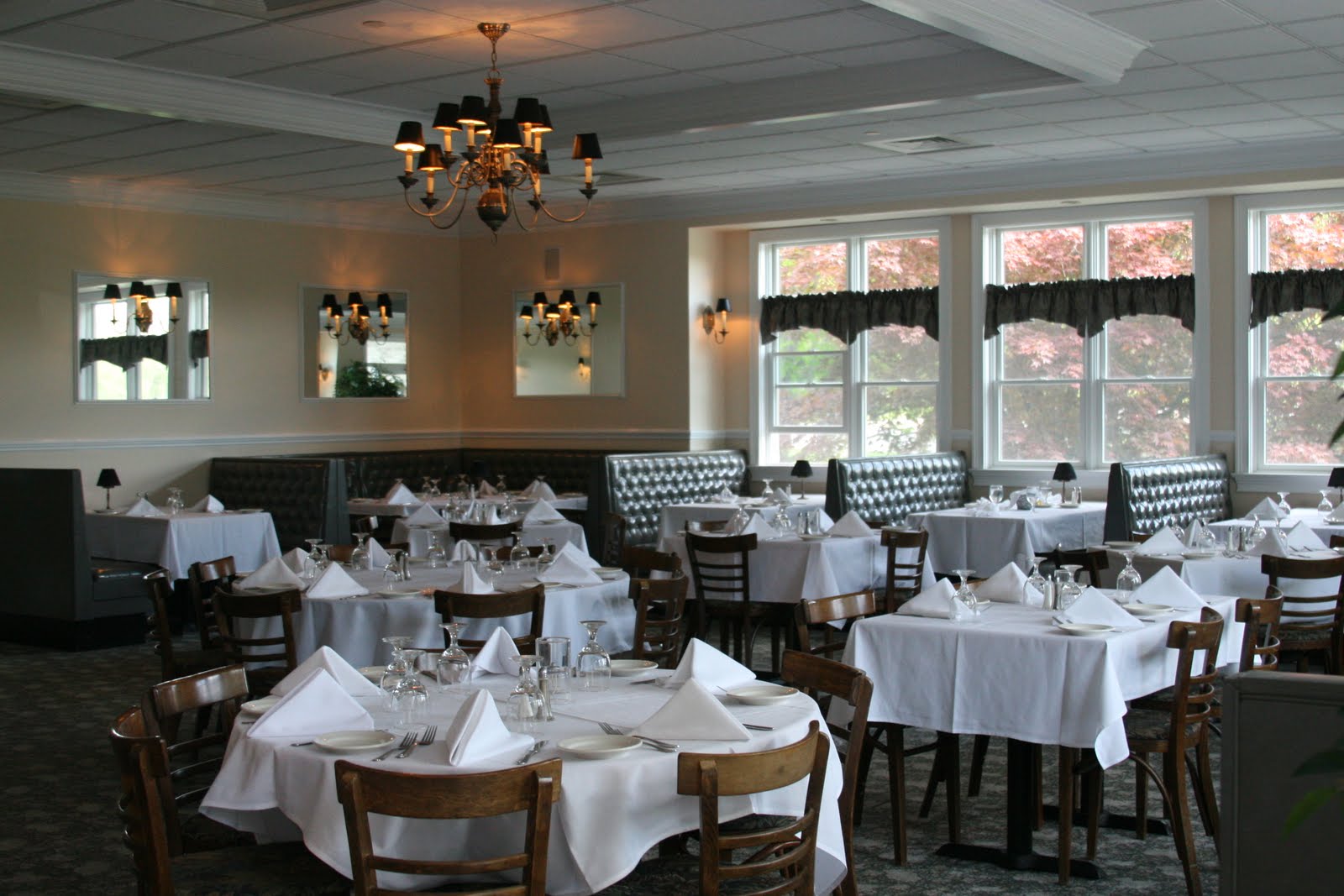 Jessica's Country Flowers La Cupola Ristorante & Inn