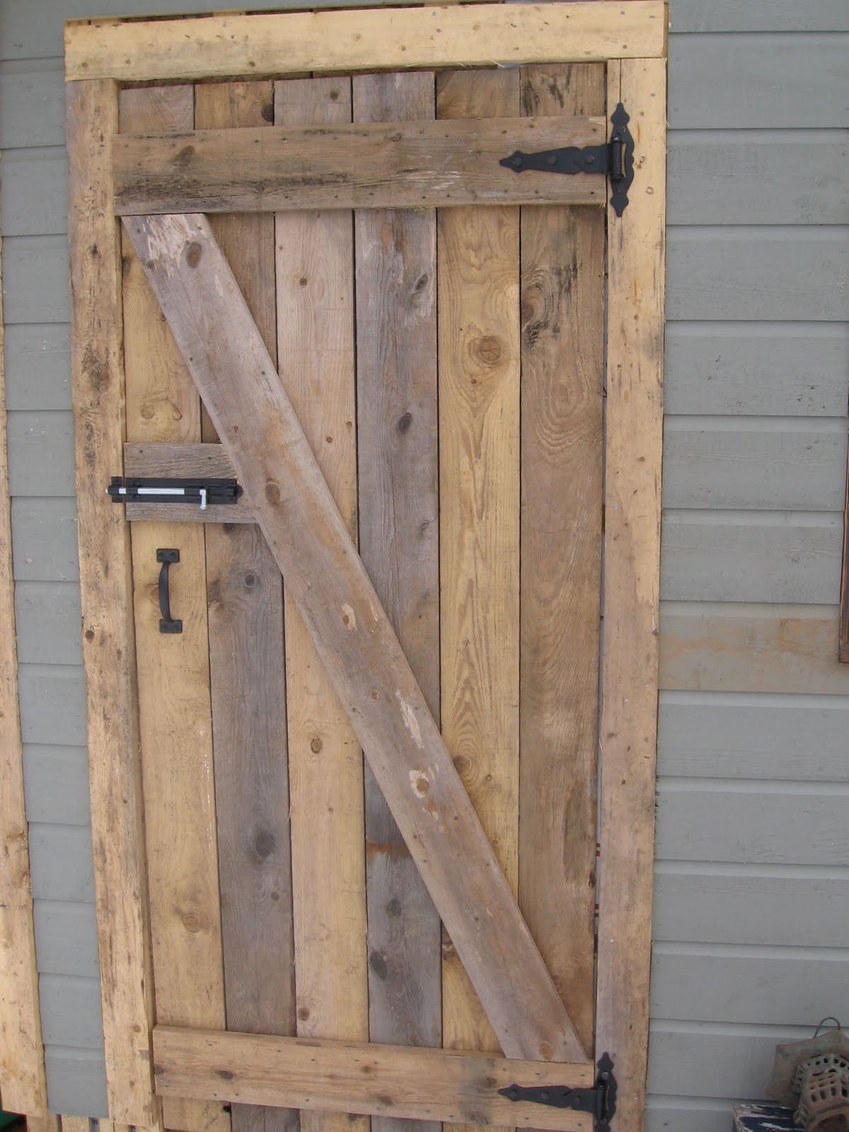 Old Wood Door Projects submited images.