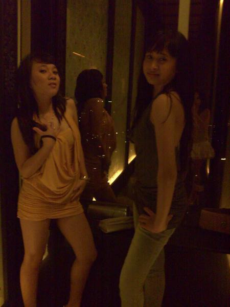cute girls cute girls