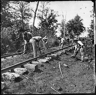 chinese railroad workers