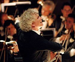 [MUSICI+—+dirigenten+—+Rattle,+Simon+(9).jpg]