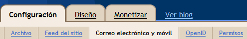 Haz clic en el apartado "Correo electrónico y móvil"