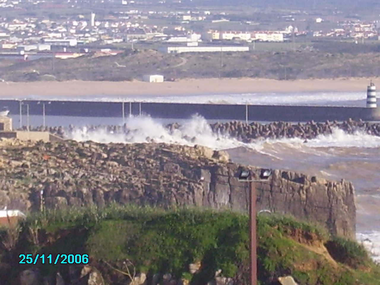 [peniche-temporal+(25-11-06)+002.jpg]