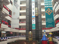 centerstage mall centrestage noida delhi malls great india place spice world sector 18 gurgaon shopping sale discount stores christmas festival carnival