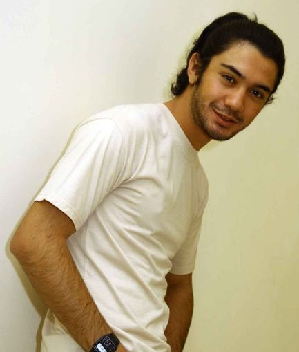 Foto Reza Rahadian - Cowok Ganteng