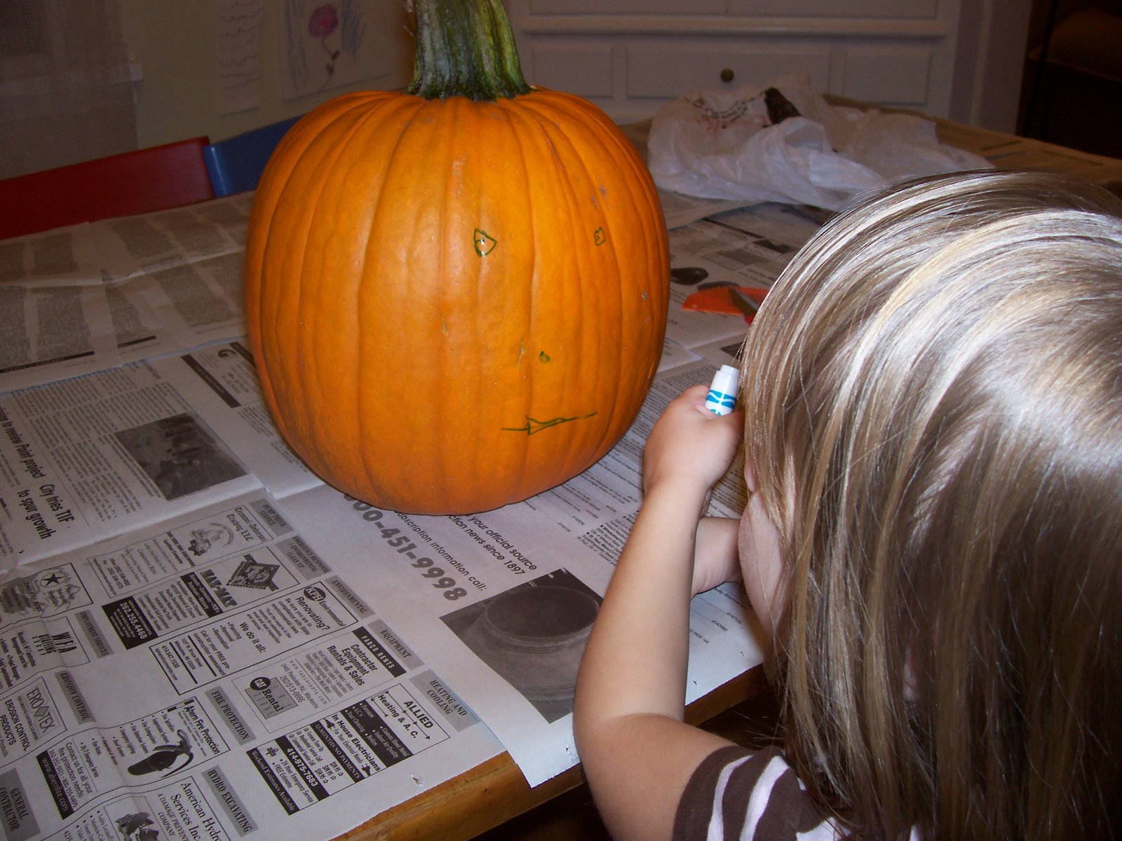 [E's+Pumpkin+Face.JPG]
