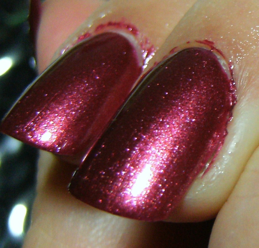 [CLAIRE'S+RED+SLIPPERS+---DEEZ-NAILZ---.JPG]
