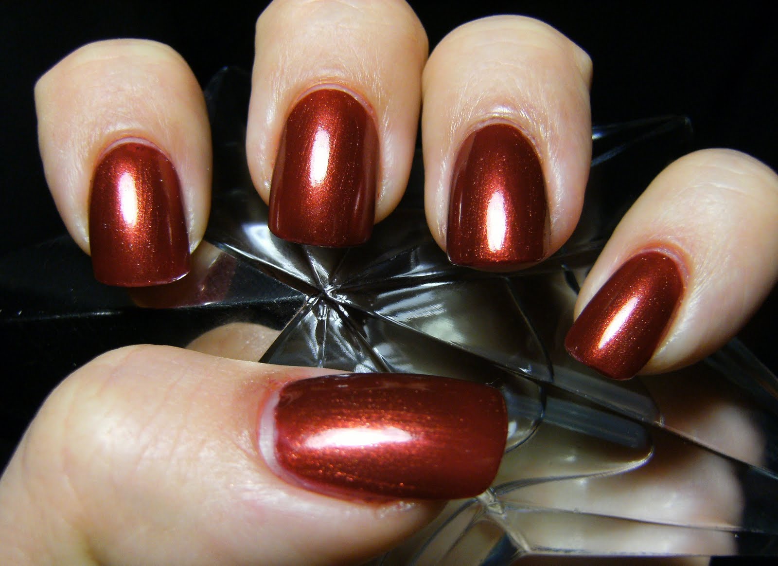 [SALLY+HANSEN+-BLACKBERRY-+---DEEZ-NAILZ---+(8).JPG]
