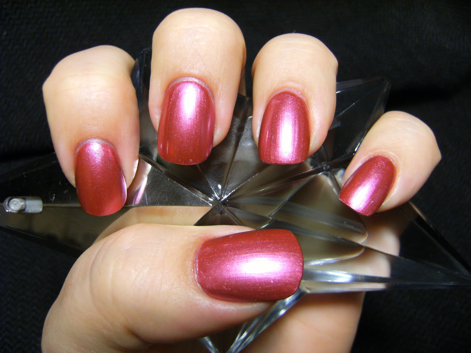 [NATURISTICS+SUPER+CHROME+-+RUBY+REFLECTION+---DEEZ-NAILZ---+(4).JPG]