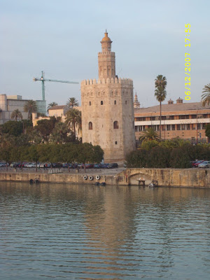 Rio Guadalquivir y Torre del Oro