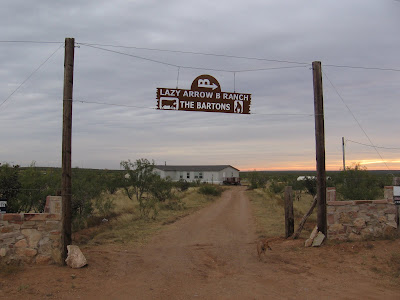ranch entry arrow lazy brand