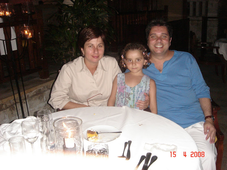 Lucia Sant'Iago e família