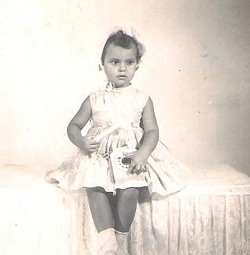 Haydée com 2 aninhos