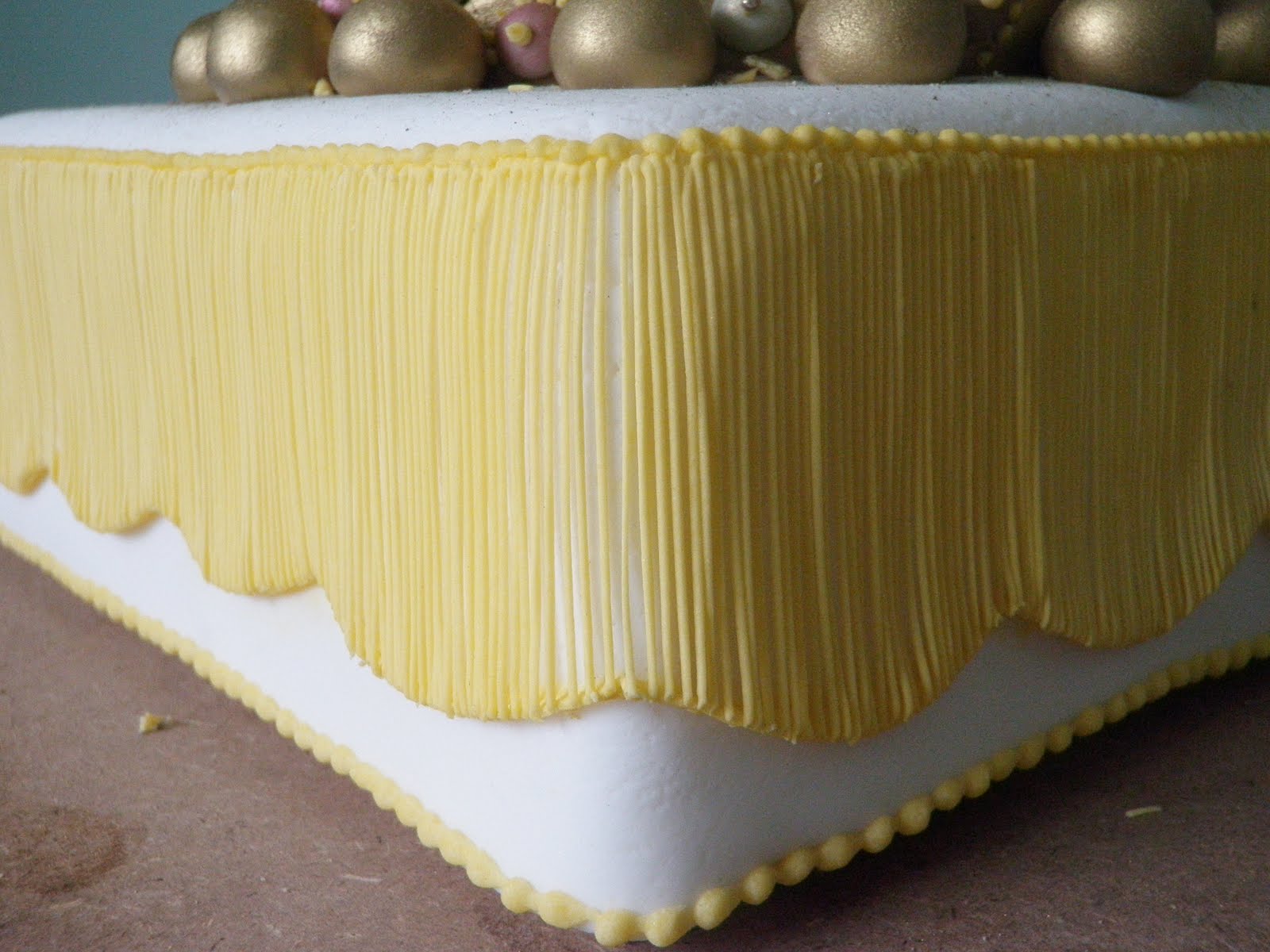Cake String Work