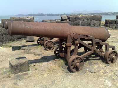 Two British Cannons on the Alibag Fort, constructed by “LOW MOOR IRONWORKS - Yorkshire”