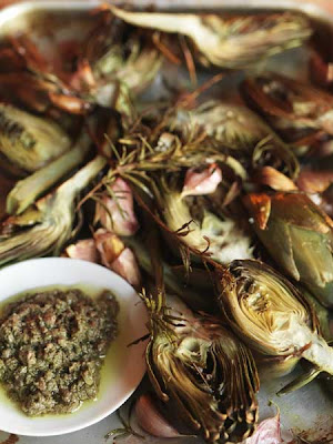 Caper and anchovy sauce (grilled fish) Caper and anchovy sauce (grilled fish)