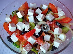 Salata greceasca Preparare reteta
