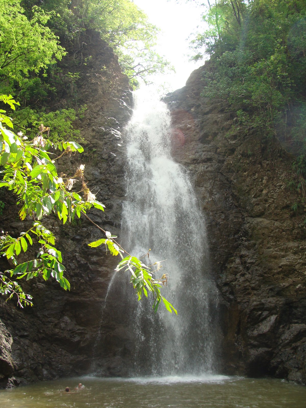[Waterfall2.JPG]