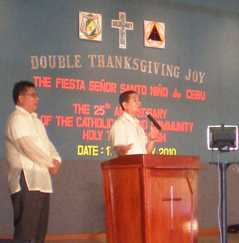 [Rector+with+rufino.JPG]