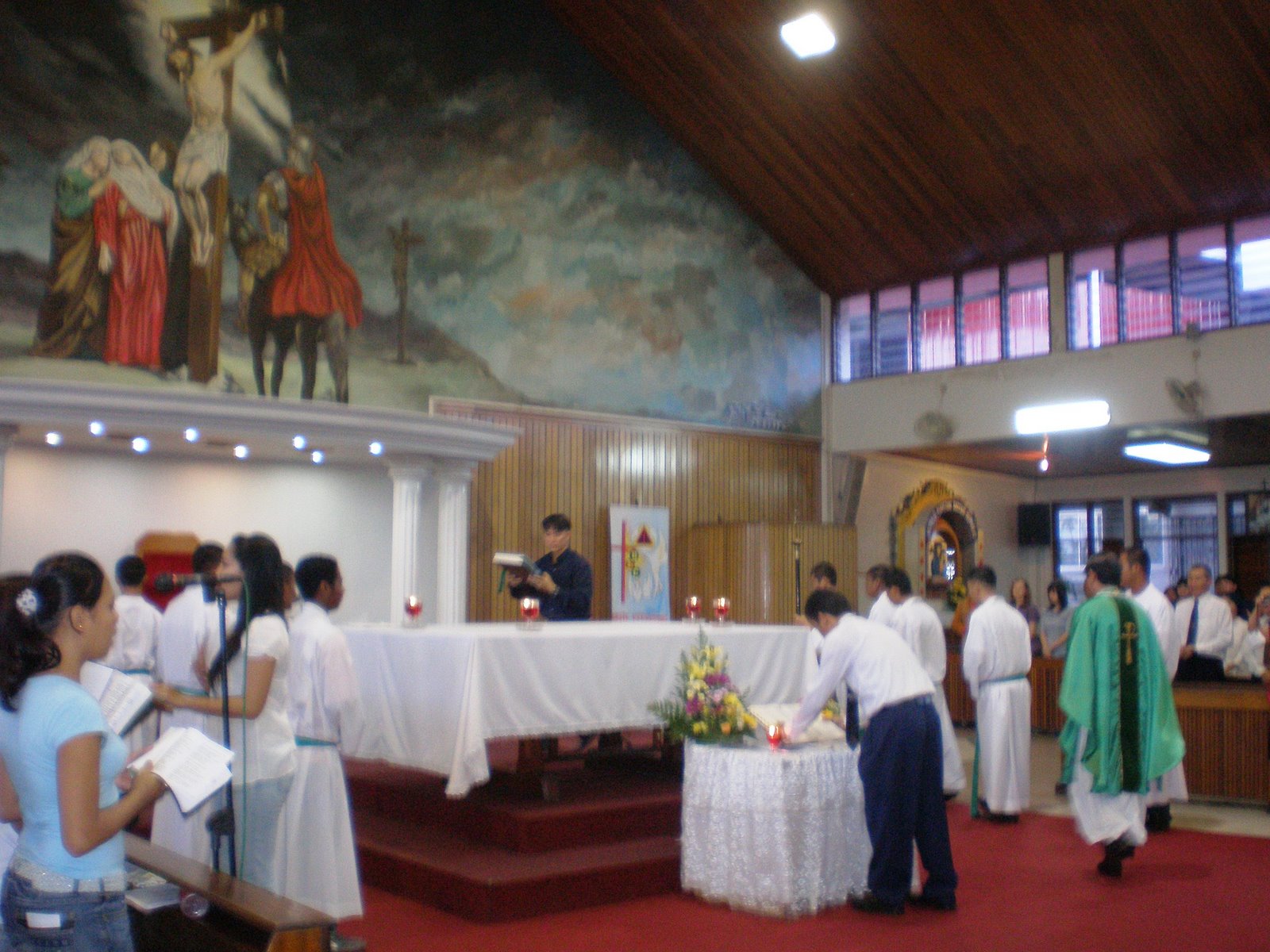 [Bible+enthronement.JPG]