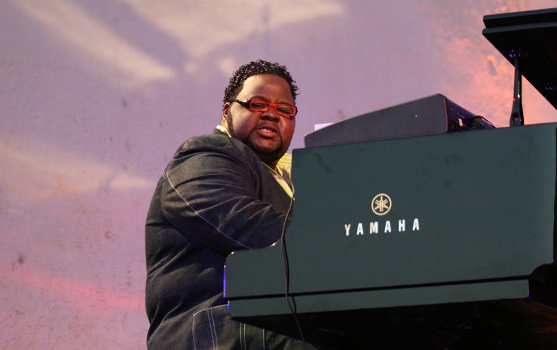 [07+06+043_edited-1.jpg]