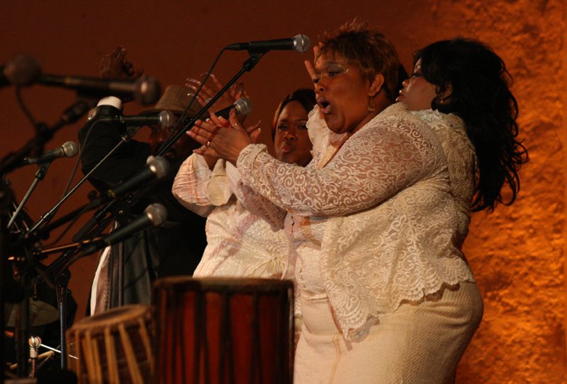 [07+06+078_edited-1.jpg]