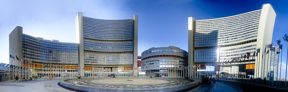 [VIC+external+pano.jpg]