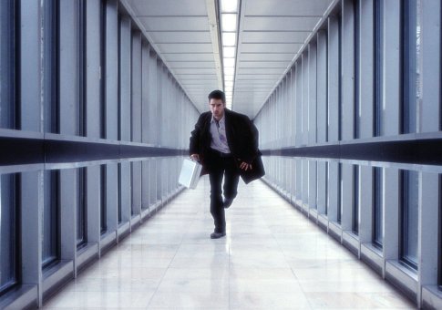 [MV5BMjA4ODc3NTQyMV5BMl5BanBnXkFtZTYwOTA0NTg2._V1._SX485_SY340_.jpg]