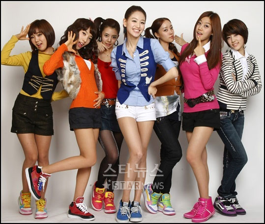 http://4.bp.blogspot.com/_cMBwwYZfYcE/SwatwGsbRNI/AAAAAAAAMyE/cGW1vcXS2pQ/s1600/20091118_rainbowgroup02.jpg
